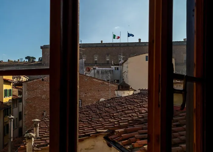 Pitti View Near Ponte Vecchio Daire